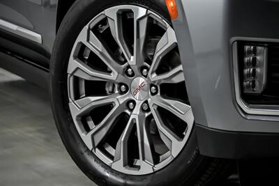 2021 GMC Yukon Denali   - Photo 4 - Joliet, IL 60435