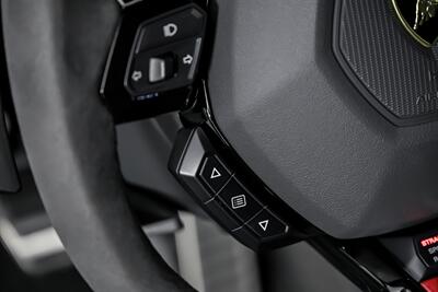 2023 Lamborghini Huracan Sterrato-MASSIVE $349K MSRP-LOADED STERRATO!   - Photo 27 - Joliet, IL 60435