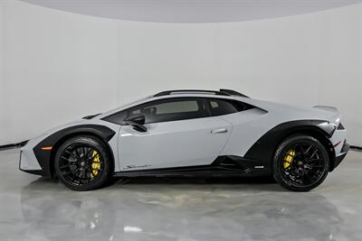2023 Lamborghini Huracan Sterrato-MASSIVE $349K MSRP-LOADED STERRATO!   - Photo 8 - Joliet, IL 60435