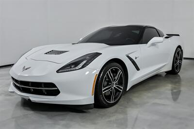 2016 Chevrolet Corvette Stingray   - Photo 6 - Joliet, IL 60435
