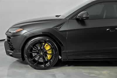 2022 Lamborghini Urus -BIG $272K MSRP-FRESH SERVICE   - Photo 7 - Joliet, IL 60435
