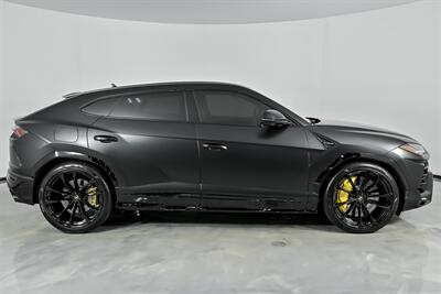 2022 Lamborghini Urus -BIG $272K MSRP-FRESH SERVICE   - Photo 14 - Joliet, IL 60435