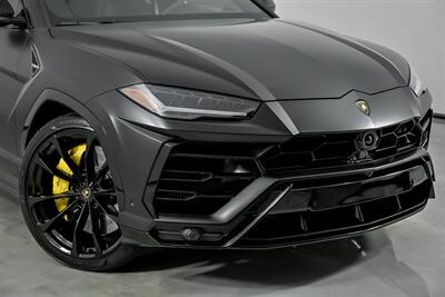 2022 Lamborghini Urus -BIG $272K MSRP-FRESH SERVICE   - Photo 3 - Joliet, IL 60435