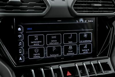 2022 Lamborghini Urus -BIG $272K MSRP-FRESH SERVICE   - Photo 39 - Joliet, IL 60435