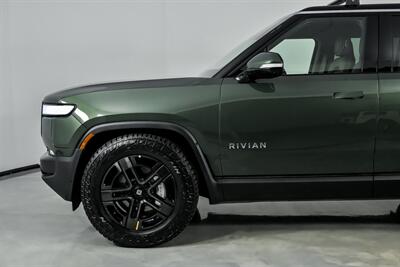 2023 Rivian R1S Adventure - Photo 7 - Joliet, IL 60435