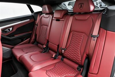 2019 Lamborghini Urus   - Photo 25 - Joliet, IL 60435