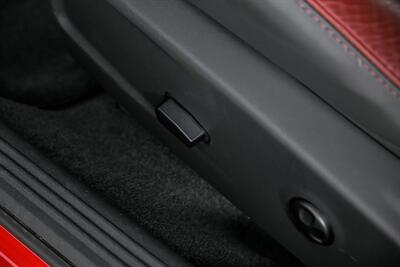 2014 Dodge Challenger R/T Shaker Package-COLLECTION QUALITY! - Photo 24 - Joliet, IL 60435