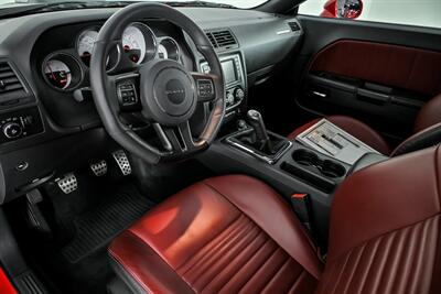 2014 Dodge Challenger R/T Shaker Package-COLLECTION QUALITY! - Photo 19 - Joliet, IL 60435