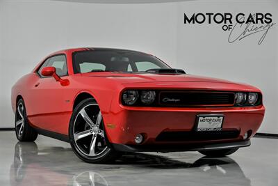 2014 Dodge Challenger R/T Shaker Package-COLLECTION QUALITY! - Photo 1 - Joliet, IL 60435