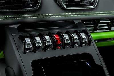 2022 Lamborghini Huracan EVO-BIG MSRP-CPO WARRANTY TILL 10/2028! - Photo 33 - Joliet, IL 60435