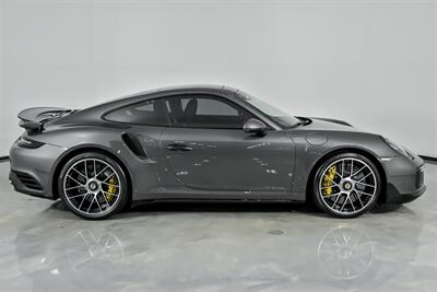 2018 Porsche 911 Turbo S   - Photo 14 - Joliet, IL 60435