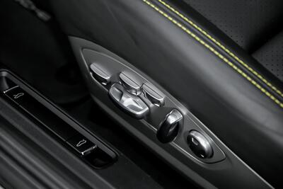 2018 Porsche 911 Turbo S   - Photo 26 - Joliet, IL 60435