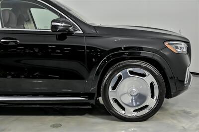 2025 Mercedes-Benz GLS Mercedes-Maybach GLS 600 4MATIC   - Photo 15 - Joliet, IL 60435