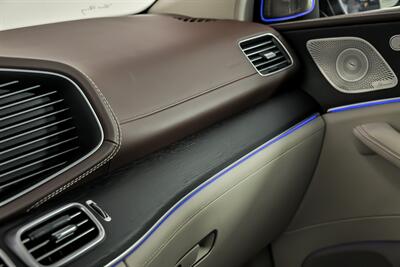 2025 Mercedes-Benz GLS Mercedes-Maybach GLS 600 4MATIC   - Photo 38 - Joliet, IL 60435