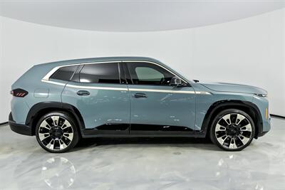 2023 BMW XM   - Photo 14 - Joliet, IL 60435