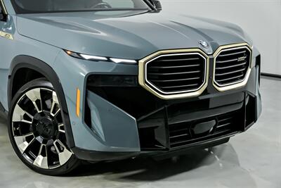 2023 BMW XM   - Photo 3 - Joliet, IL 60435