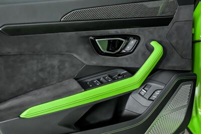 2021 Lamborghini Urus PEARL CAPSULE - Photo 18 - Joliet, IL 60435