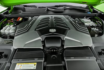 2021 Lamborghini Urus PEARL CAPSULE - Photo 17 - Joliet, IL 60435