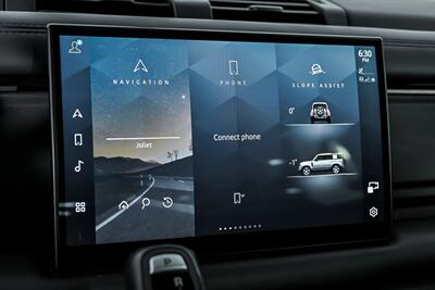 2022 Land Rover Defender 110 Carpathian Edition   - Photo 31 - Joliet, IL 60435