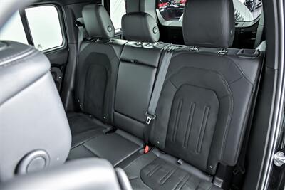 2022 Land Rover Defender 110 Carpathian Edition   - Photo 24 - Joliet, IL 60435