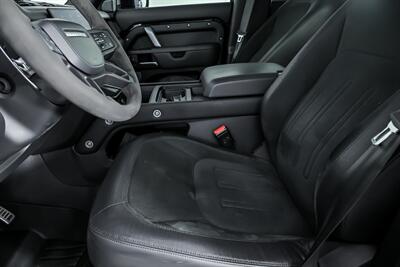 2022 Land Rover Defender 110 Carpathian Edition   - Photo 21 - Joliet, IL 60435