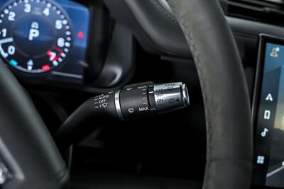2022 Land Rover Defender 110 Carpathian Edition   - Photo 30 - Joliet, IL 60435