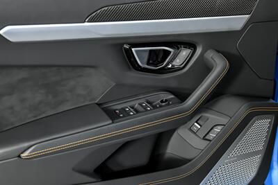 2022 Lamborghini Urus   - Photo 18 - Joliet, IL 60435