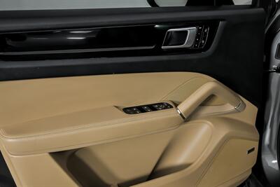 2019 Porsche Cayenne - Photo 18 - Joliet, IL 60435