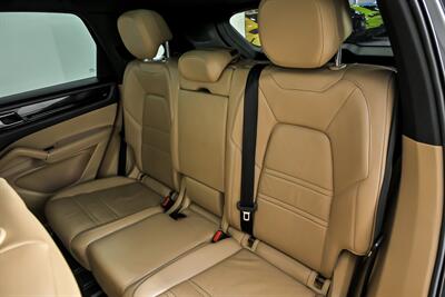 2019 Porsche Cayenne - Photo 25 - Joliet, IL 60435