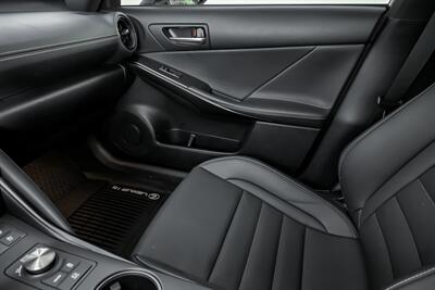 2024 Lexus IS 500 F SPORT Performance Premium   - Photo 40 - Joliet, IL 60435