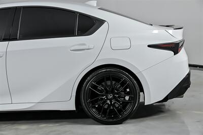 2024 Lexus IS 500 F SPORT Performance Premium   - Photo 9 - Joliet, IL 60435