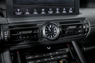 2024 Lexus IS 500 F SPORT Performance Premium   - Photo 36 - Joliet, IL 60435