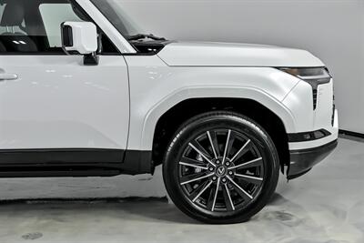 2025 Lexus GX 550 Luxury+   - Photo 15 - Joliet, IL 60435