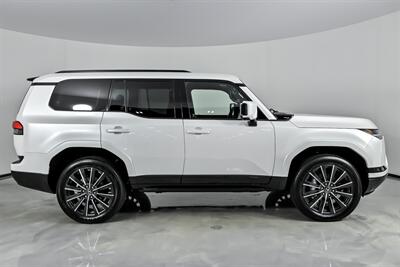 2025 Lexus GX 550 Luxury+   - Photo 14 - Joliet, IL 60435