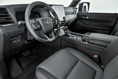 2025 Lexus GX 550 Luxury+   - Photo 20 - Joliet, IL 60435