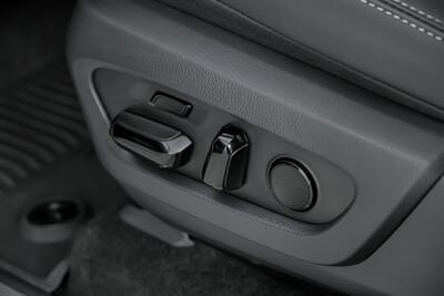 2025 Lexus GX 550 Luxury+   - Photo 26 - Joliet, IL 60435