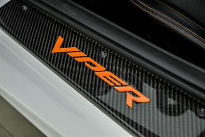 2014 Dodge SRT Viper TA- NUMBER 14/33   - Photo 20 - Joliet, IL 60435