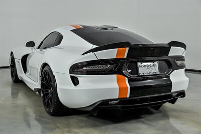 2014 Dodge SRT Viper TA- NUMBER 14/33   - Photo 10 - Joliet, IL 60435