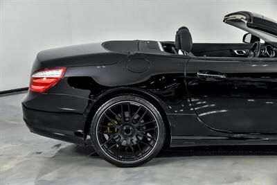 2013 Mercedes-Benz SL 550   - Photo 13 - Joliet, IL 60435