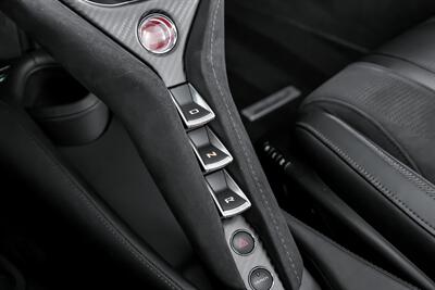 2019 McLaren 720S Spider Performance   - Photo 39 - Joliet, IL 60435