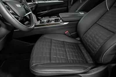 2025 Cadillac Escalade ESV Sport Platinum-BIG $139K MSRP-EXECUTIVE SEATING - Photo 21 - Joliet, IL 60435