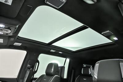 2025 Cadillac Escalade ESV Sport Platinum-BIG $139K MSRP-EXECUTIVE SEATING - Photo 23 - Joliet, IL 60435