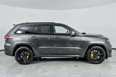 2018 Jeep Grand Cherokee Trackhawk   - Photo 14 - Joliet, IL 60435