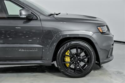 2018 Jeep Grand Cherokee Trackhawk   - Photo 15 - Joliet, IL 60435