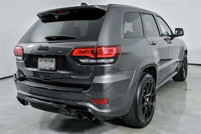 2018 Jeep Grand Cherokee Trackhawk   - Photo 12 - Joliet, IL 60435