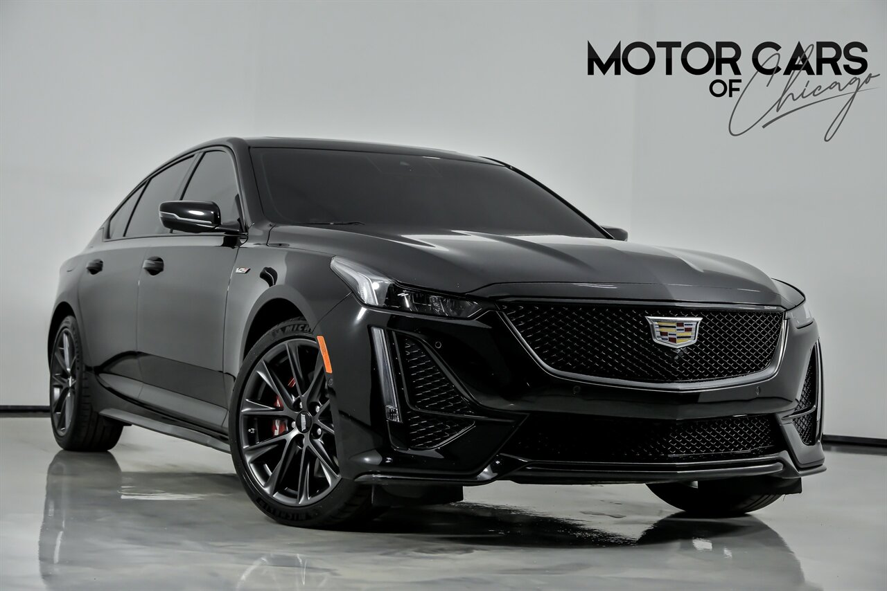2024 Cadillac CT5-V -BIG $70K MSRP   - Photo 1 - Joliet, IL 60435