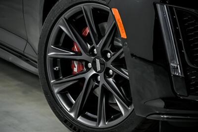 2024 Cadillac CT5-V -BIG $70K MSRP - Photo 4 - Joliet, IL 60435