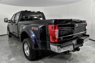 2022 Ford F-350 Super Duty XL   - Photo 9 - Joliet, IL 60435