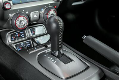 2015 Chevrolet Camaro SS   - Photo 37 - Joliet, IL 60435