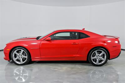 2015 Chevrolet Camaro SS   - Photo 8 - Joliet, IL 60435